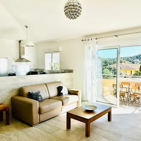 Casa Di Paoli 아파트호텔 3*